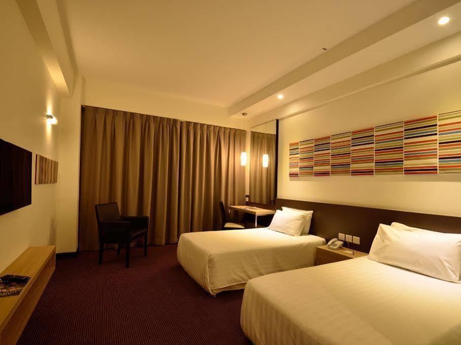Starcity Hotel Алор-Сетар Экстерьер фото